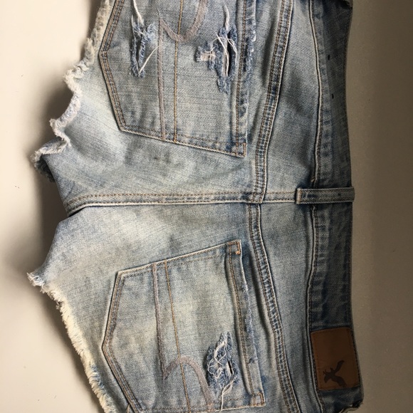 PERFECT CONDITION JEAN SHORTS - Picture 2 of 2